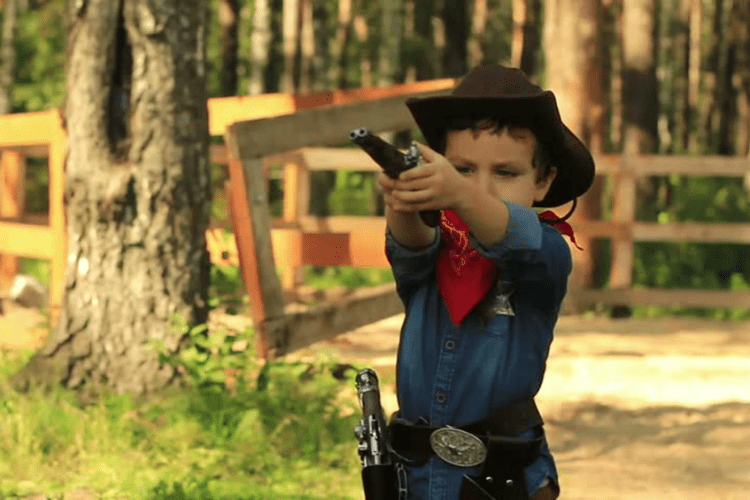 A masculinidade tóxica e a rejeição do que é considerada “coisa de menina”